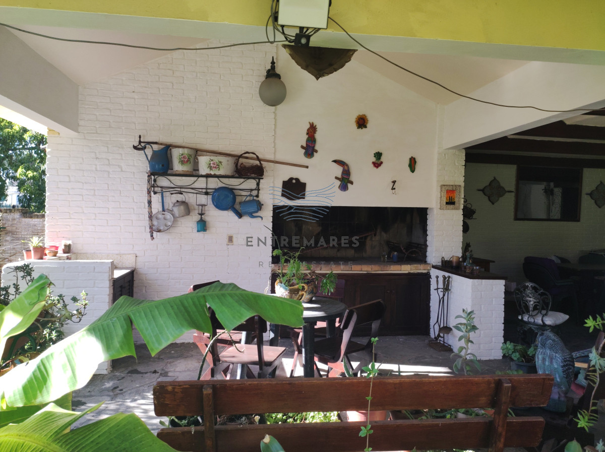 Casa ID.197 - Espectacular casa en venta en Cantegril