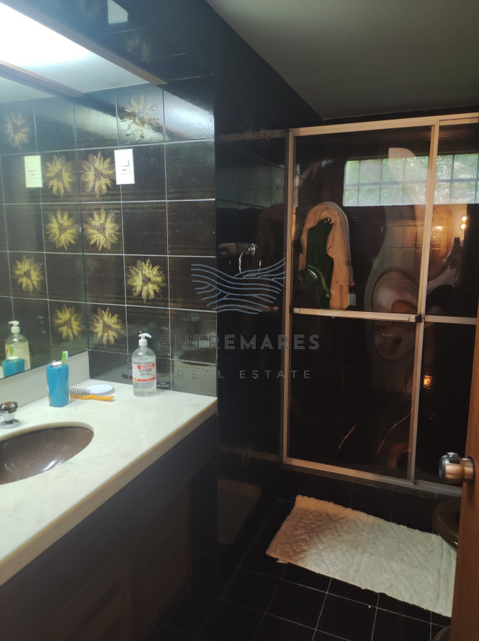 Casa ID.74 - Chalet en venta en Av. del Mar - Barrio Lugano