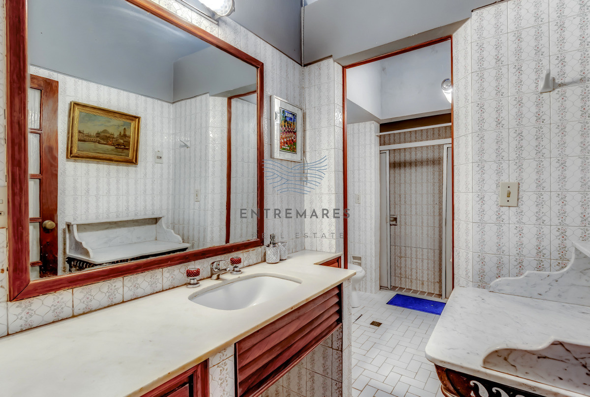 Casa ID.197 - Espectacular casa en venta en Cantegril