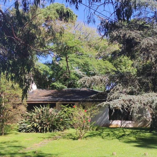 Chalet en venta en Av. del Mar - Barrio Lugano