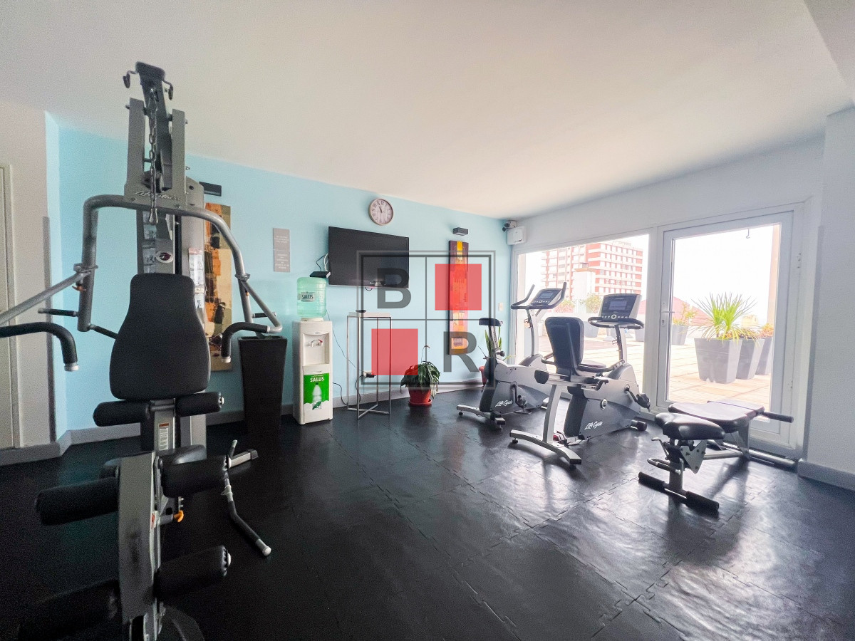 Apartamento ID.1184 - Lux Tower de 1 dorm 1 baño en venta 