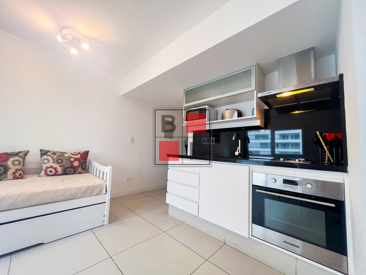 Apartamento ID.1184 - Lux Tower de 1 dorm 1 baño en venta 