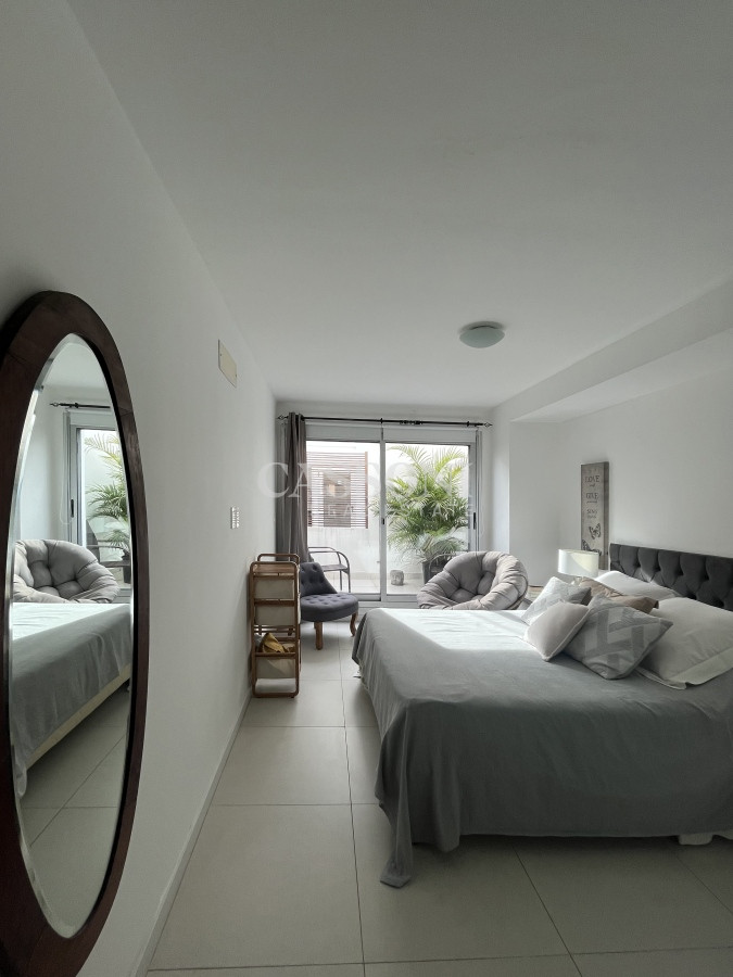 Apartamento ID.2474 - Venta - Apartamento de un dormitorio - Puerto de Punta del Este.