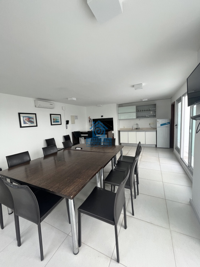 Apartamento ID.499 - Venta - Apartamento de un dormitorio - Puerto de Punta del Este.