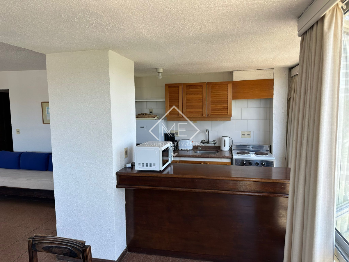 Apartamento ID.808 - venta zona Cantegril de 2 dormitorios