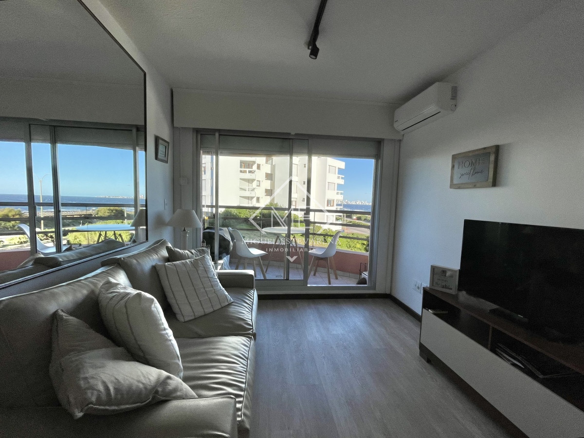 Apartamento ID.809 - Villa Carmen apto de 1 dorm