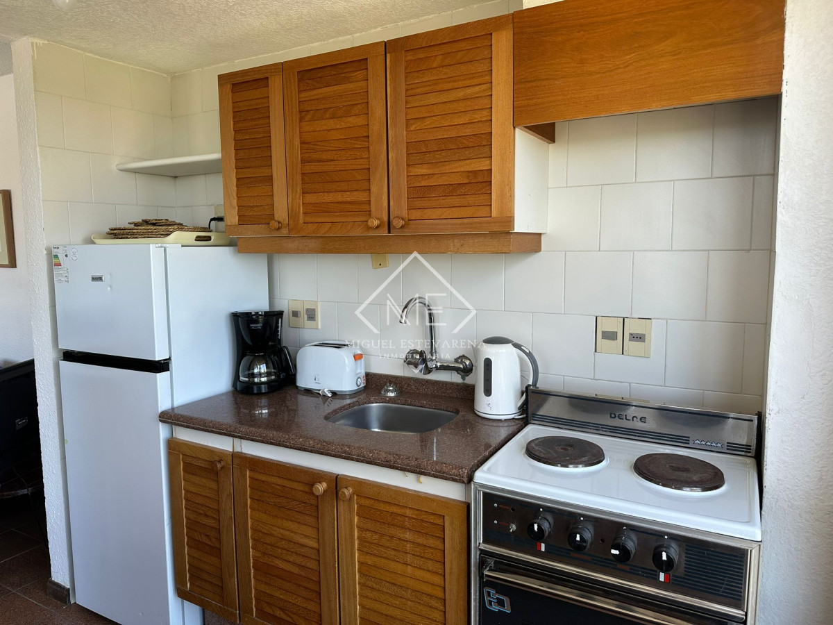 Apartamento ID.808 - venta zona Cantegril de 2 dormitorios
