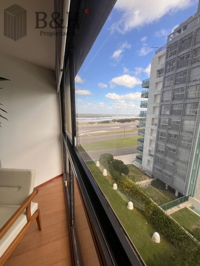 Apartamento ID.4740 - Alquiler y venta frente al mar