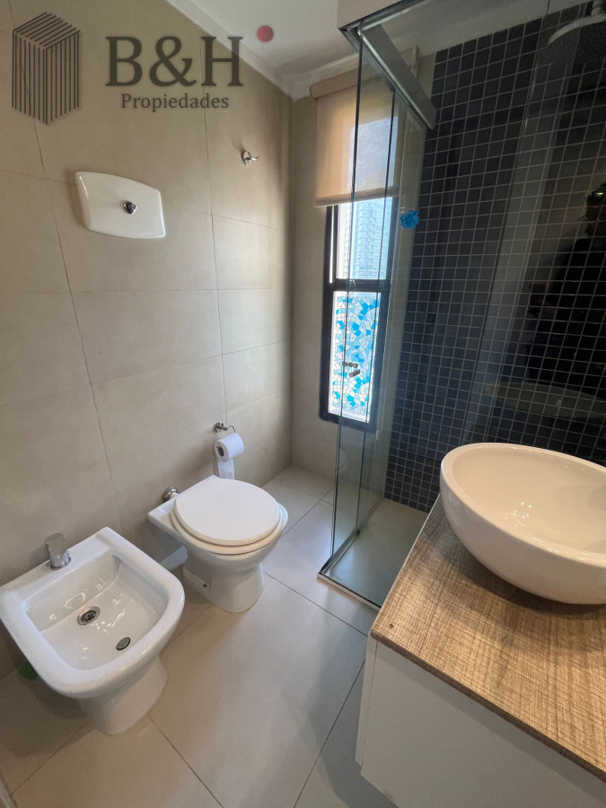 Apartamento ID.4740 - Alquiler y venta frente al mar