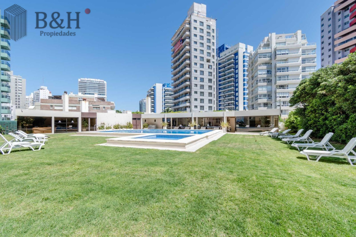 Apartamento ID.4740 - Alquiler y venta frente al mar
