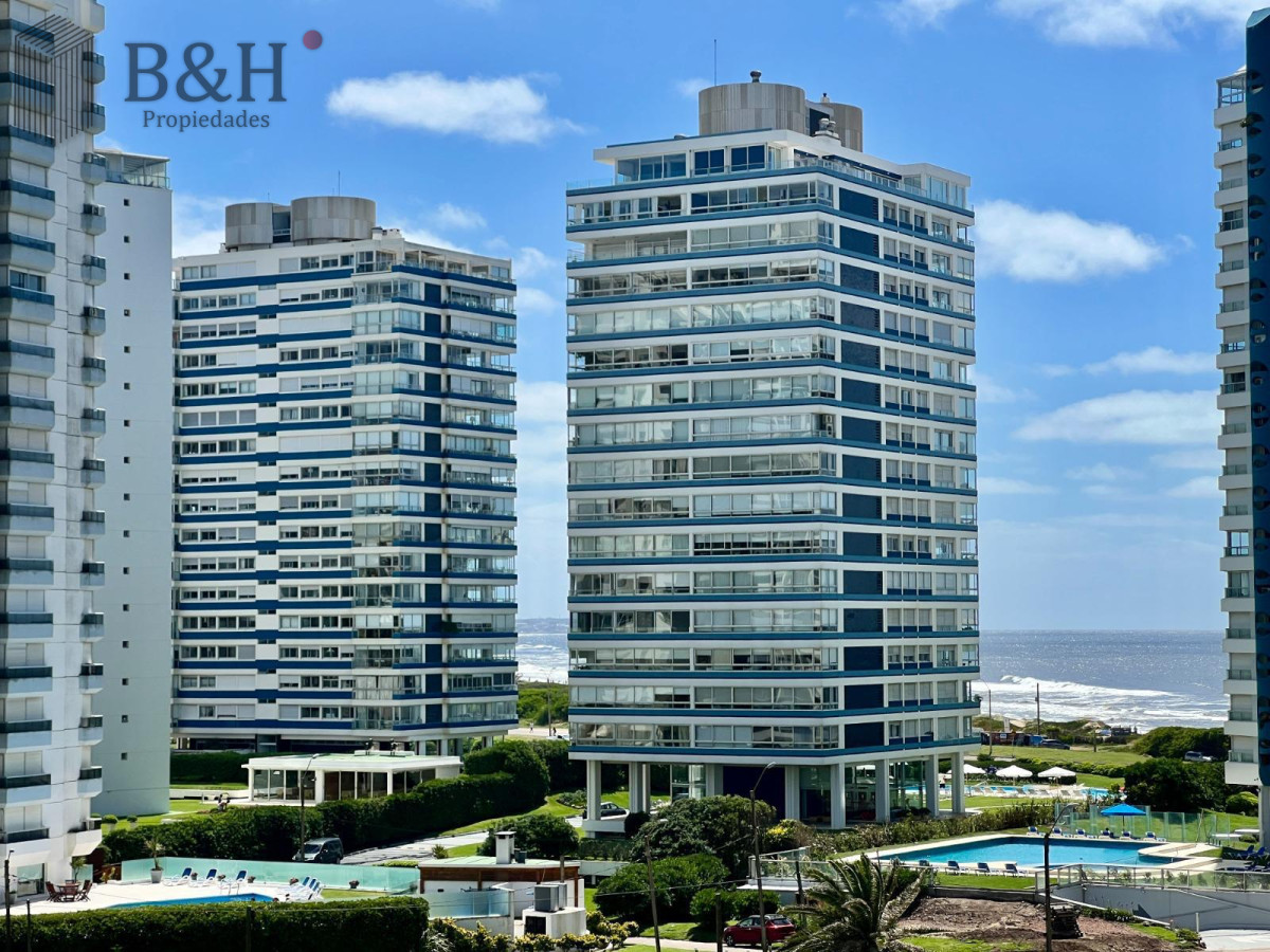 Apartamento ID.4740 - Alquiler y venta frente al mar