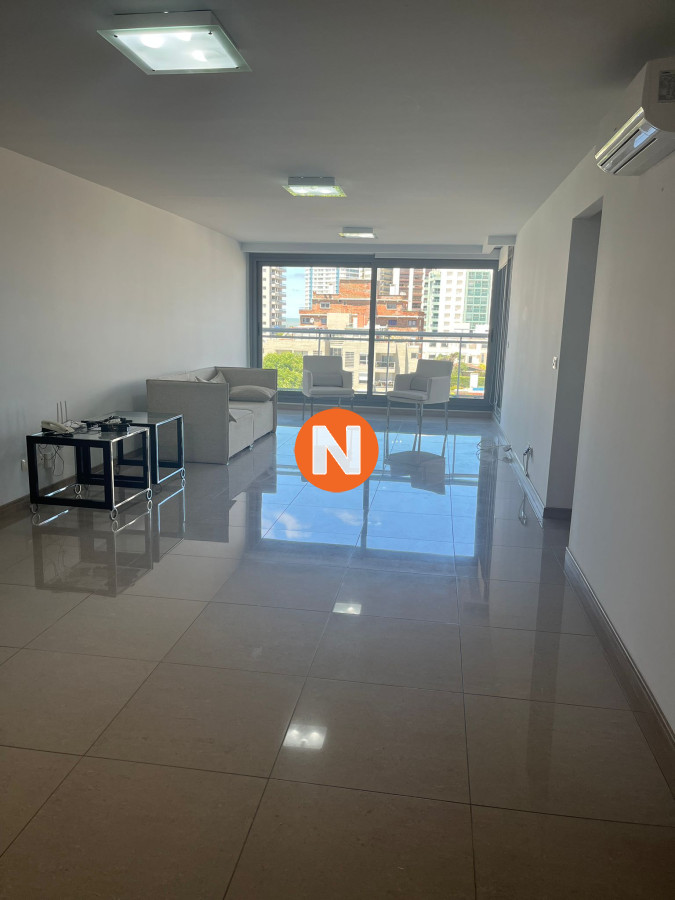 Apartamento Ref.223202 - Apartamento en venta de 3 Dormitorios