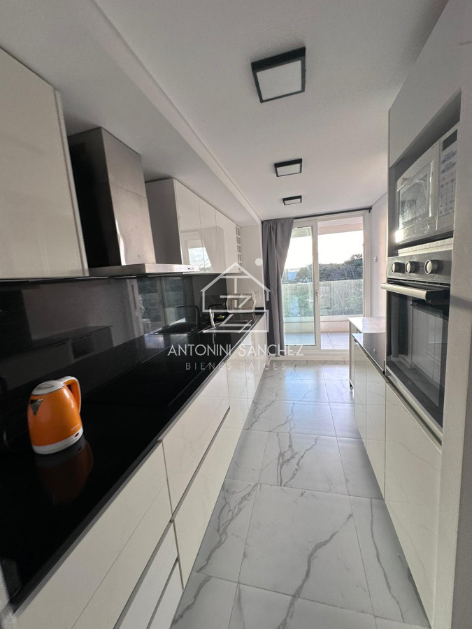 Apartamento ID.1575 - Poseidon esquinero de 3 DormIitorios en suite mas dependencia de servicio en suite