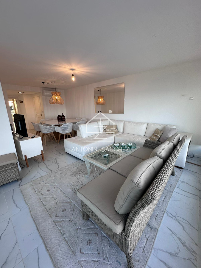Apartamento ID.1575 - Poseidon esquinero de 3 DormIitorios en suite mas dependencia de servicio en suite