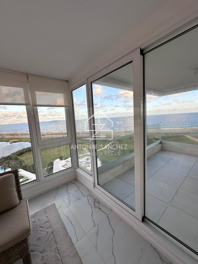 Apartamento ID.1575 - Poseidon esquinero de 3 DormIitorios en suite mas dependencia de servicio en suite