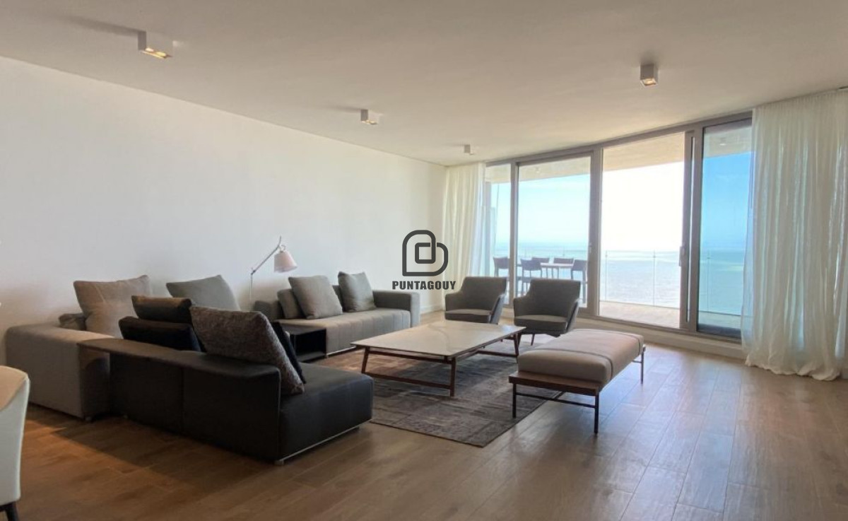 VENTA Y AQLUILER VACAIONAL , TORRE TRUMP - PGO1779A