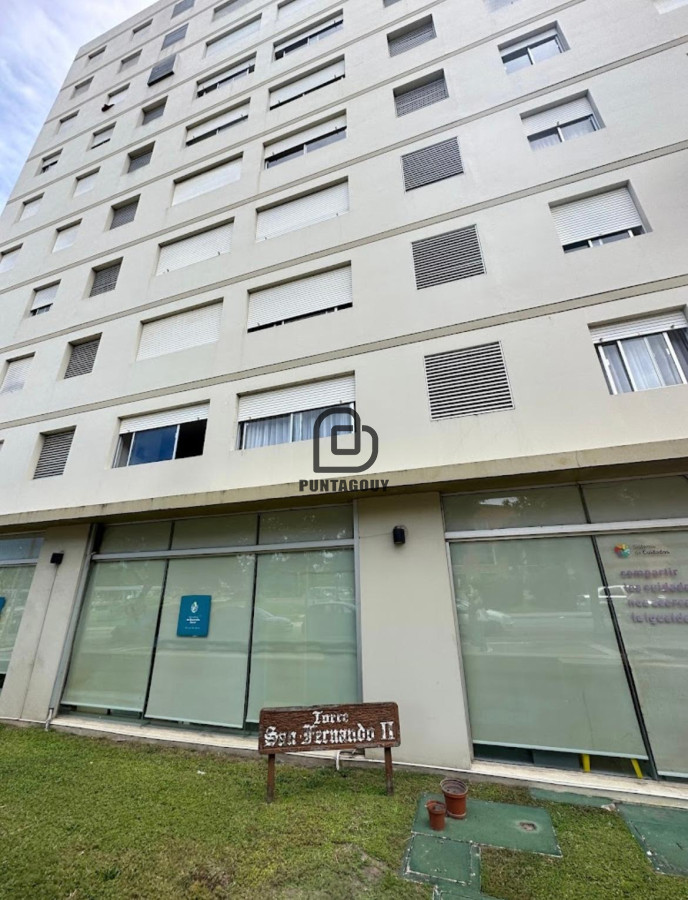 VENTA apartamento, centro de Maldonado. - PGO1594A
