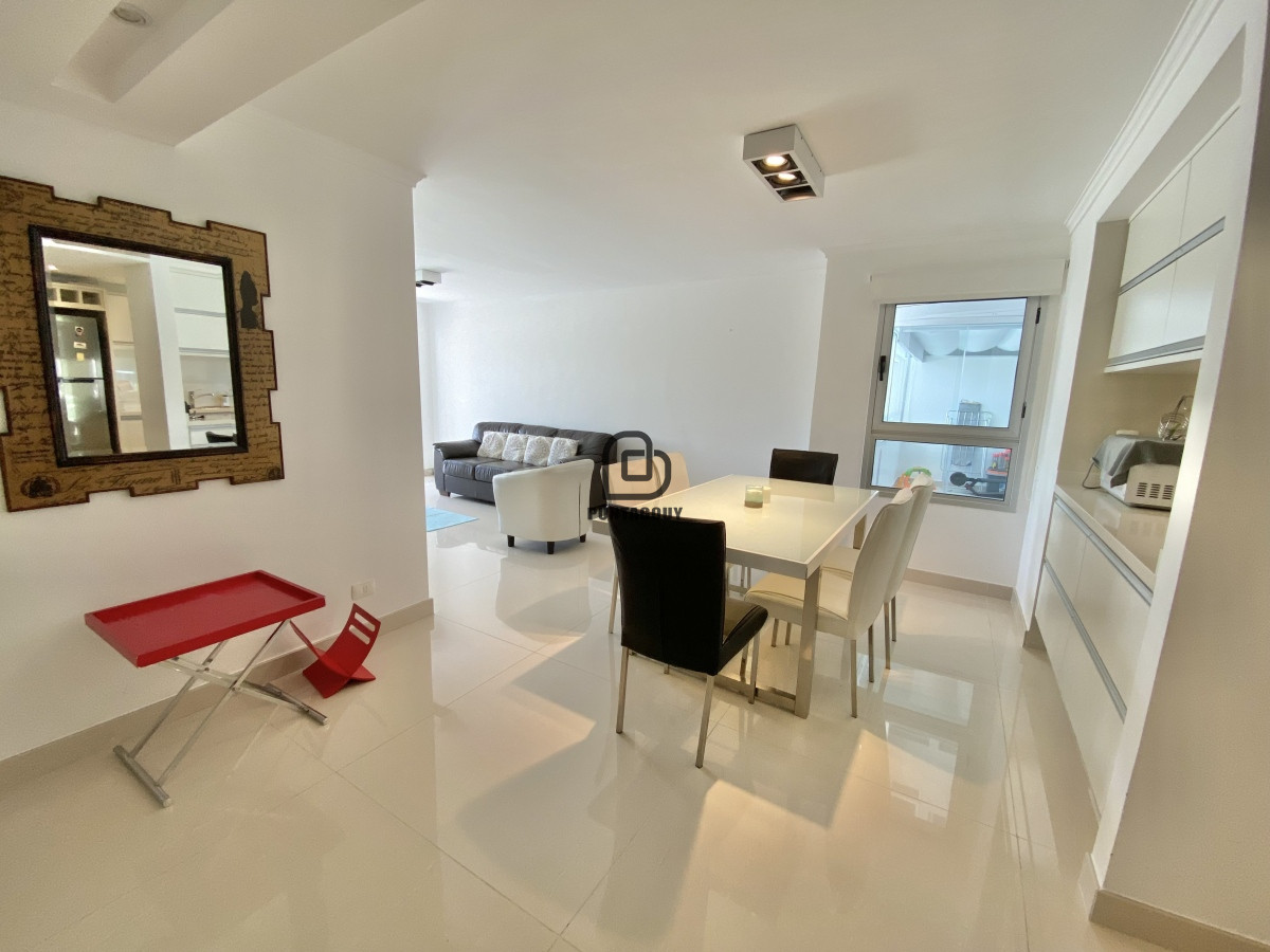 Apartamento ID.1468 - Miami Boulevard 2 dorm 2 baños en venta y alquiler