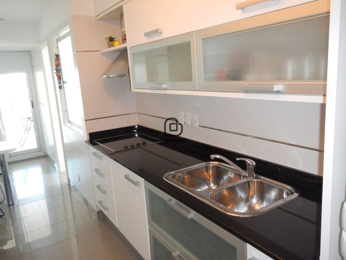 Apartamento ID.1502 - Art Boulevard 3 dorm 2 baños en venta 