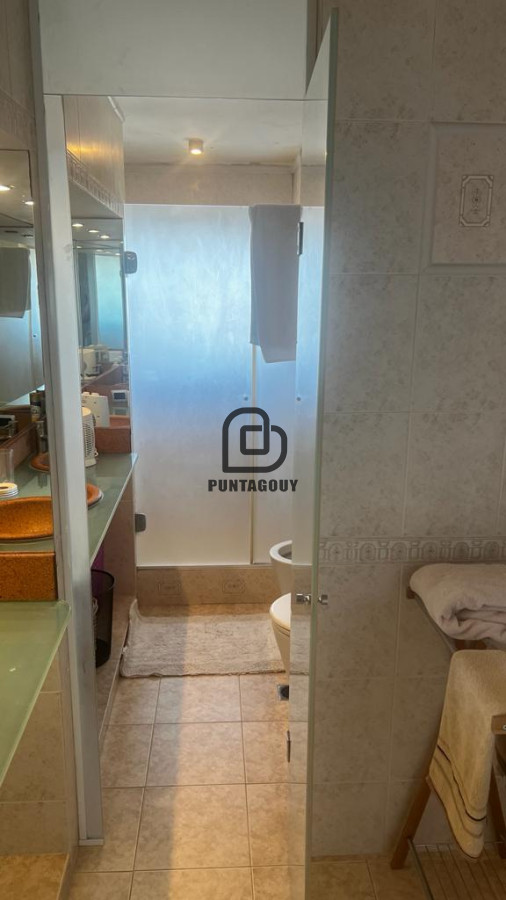 Apartamento ID.1490 - Torre del Sol 3 dorm 3 baños mas dep de serv en venta