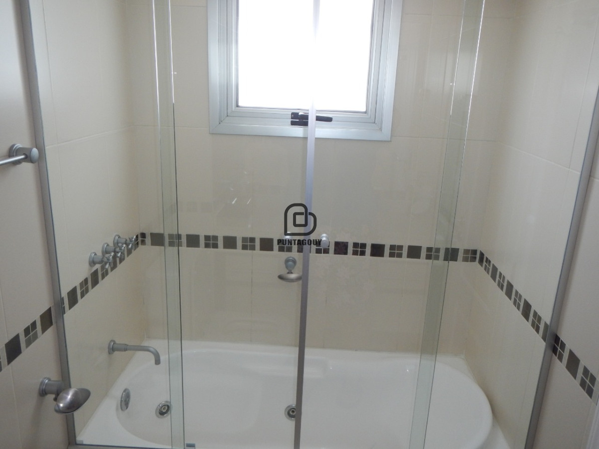 Apartamento ID.1502 - Art Boulevard 3 dorm 2 baños en venta 
