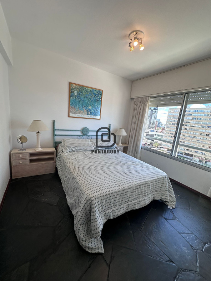 Apartamento ID.1555 - Michelangelo 2 dorm 2 baños con vistas al mar y la isla en venta