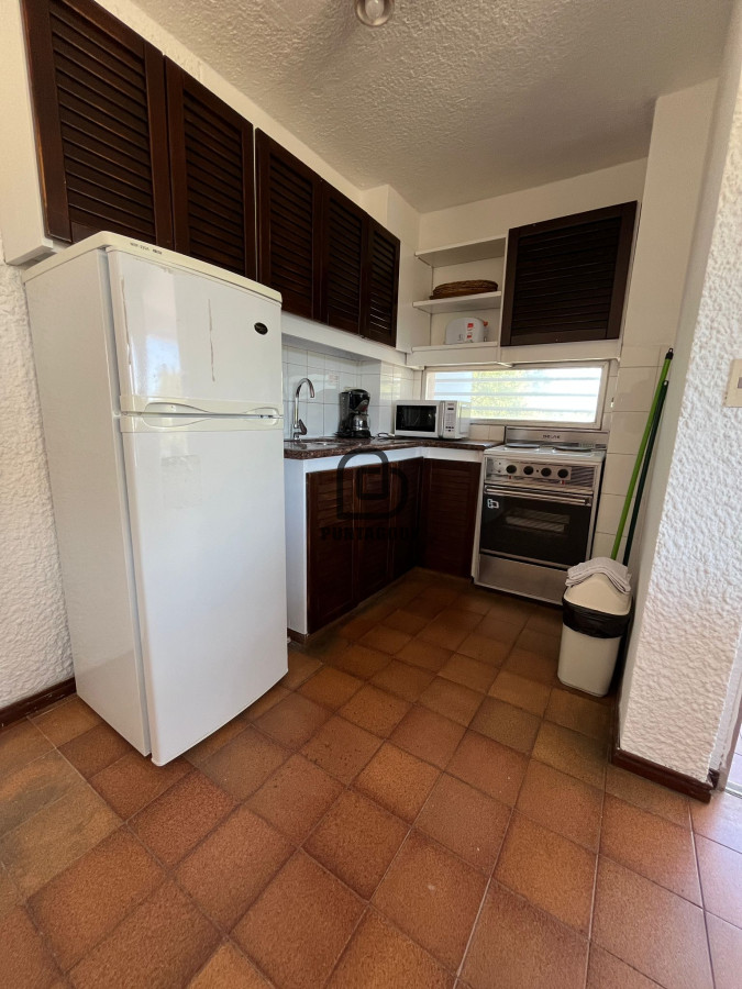 Apartamento ID.1601 - Apartamento en venta de 2 dormitorios en PUNTA DEL ESTE