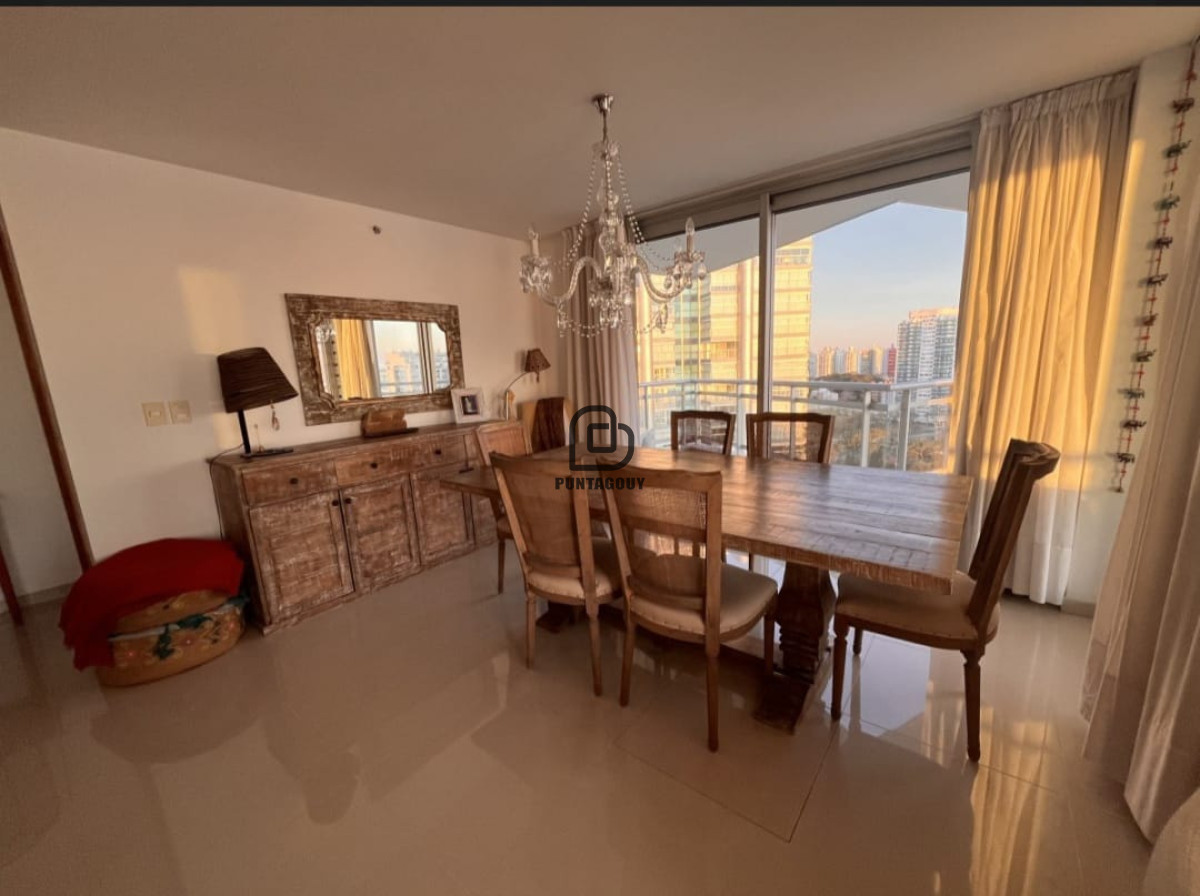 Apartamento ID.1764 - venta de 3 dormitorios en suite con vista al mar