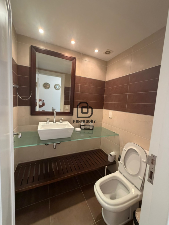 Apartamento ID.7604 - Inversión Premuim frente al mar en Punta del Este