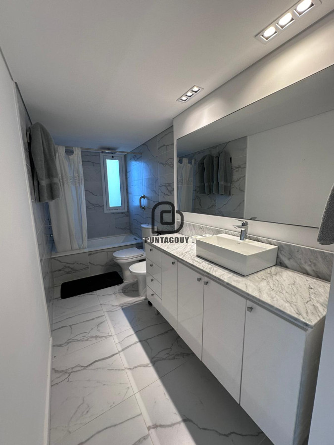 Apartamento ID.1603 - Poseidon Laguna esquinero de 3 suite mas dependencia de servicio 