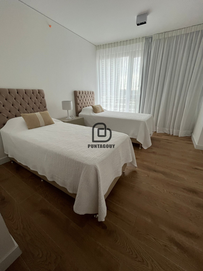 Apartamento ID.1772 - ALQUILER DE TEMPORADA TORRE TRUMP