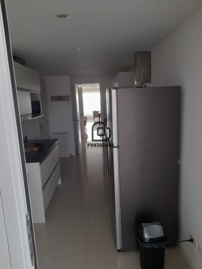 Apartamento ID.1488 - venta 3 dormitorios y  3 baños mas dependencia 