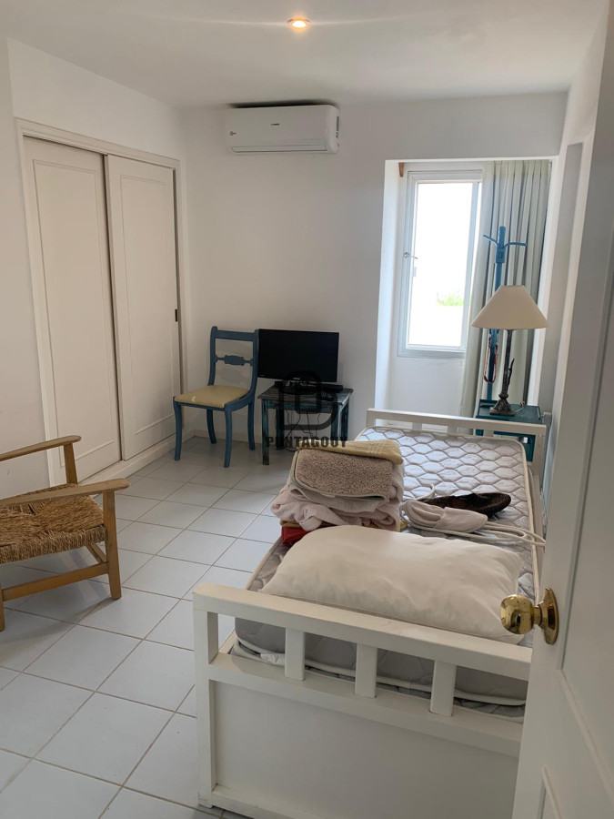 Apartamento ID.1473 - Apartamento de 2 dormitorios,  2 baños y cochera doble 