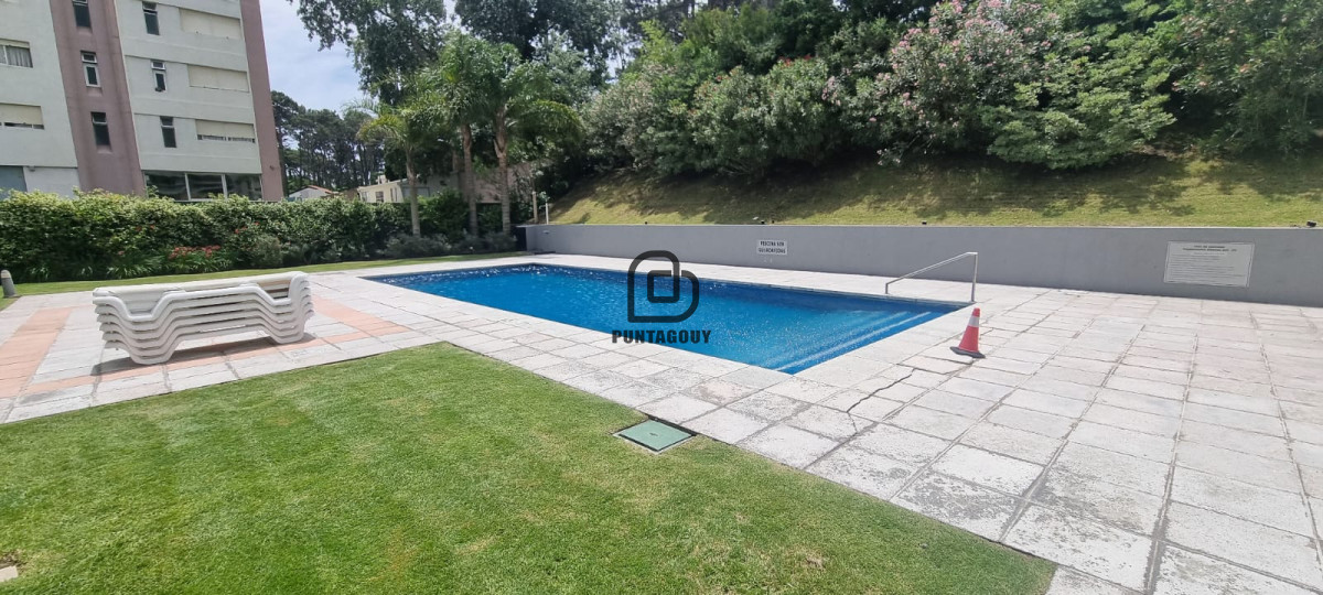 Apartamento ID.1564 - Apartamento de 2 dorm 2 baños en venta 