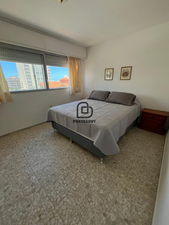 Apartamento ID.1561 - alquiler vacacional en Gorlero a 2 cuadras de ambas playas Mansa y Brava