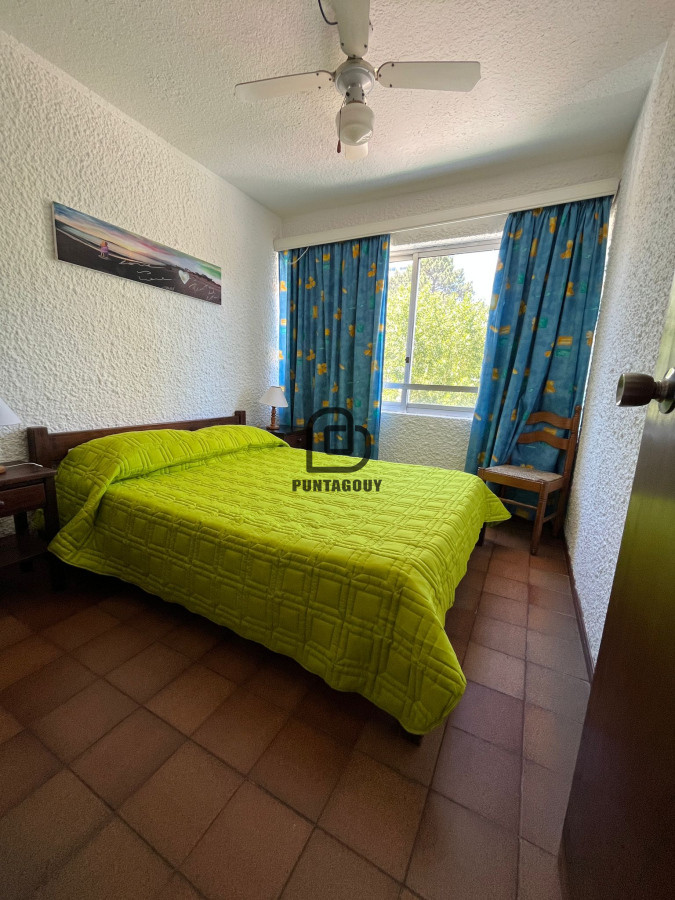 Apartamento ID.1601 - Apartamento en venta de 2 dormitorios en PUNTA DEL ESTE