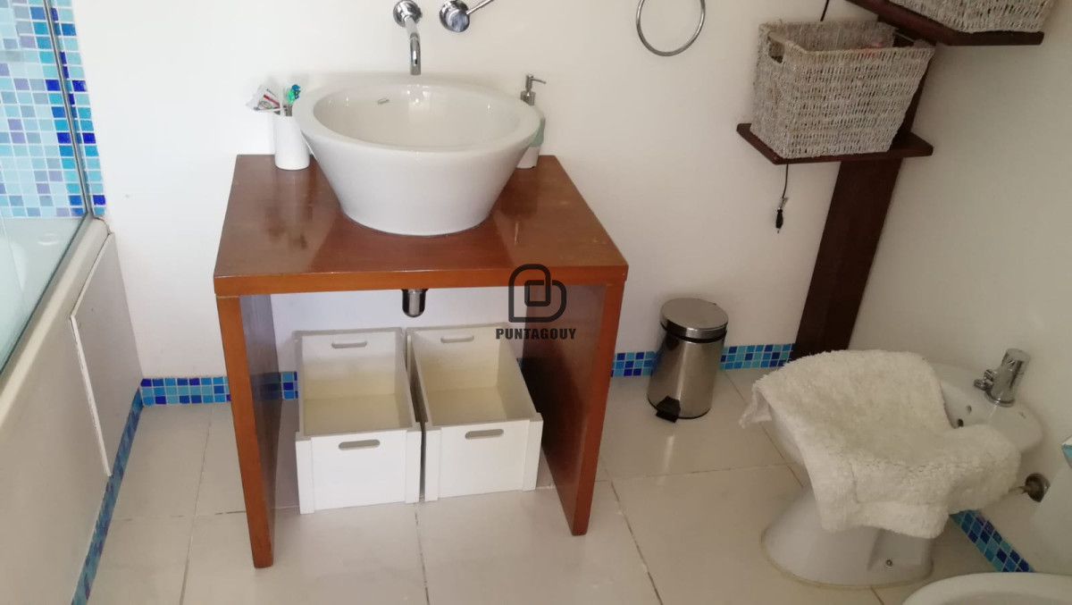 Apartamento ID.1643 - Alquiler de temporada 2 dormitorios, con servicios