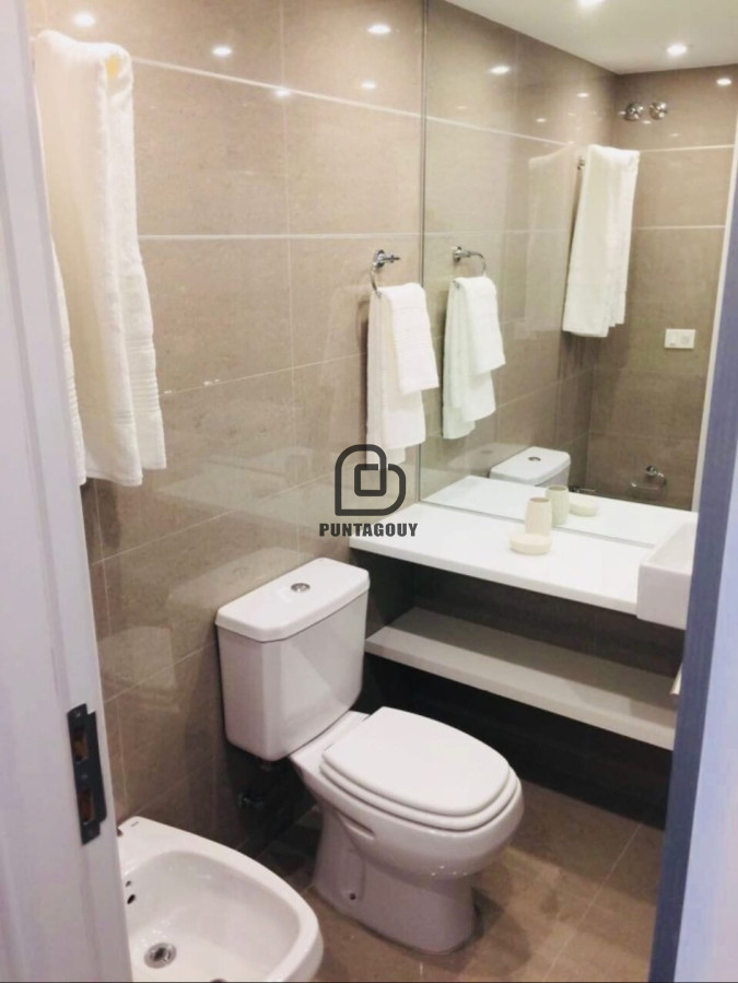 Apartamento ID.1466 - Alexander Boulevard 2 dormitorios y  2 baños en venta 