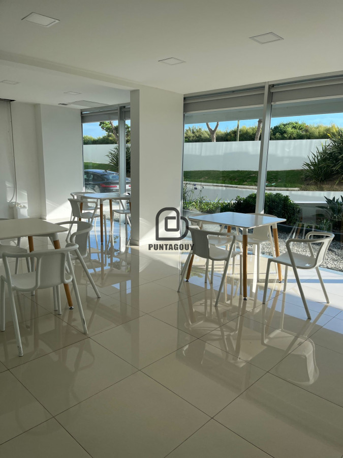 Apartamento ID.1716 - venta 2 dormitorios, primera linea al mar