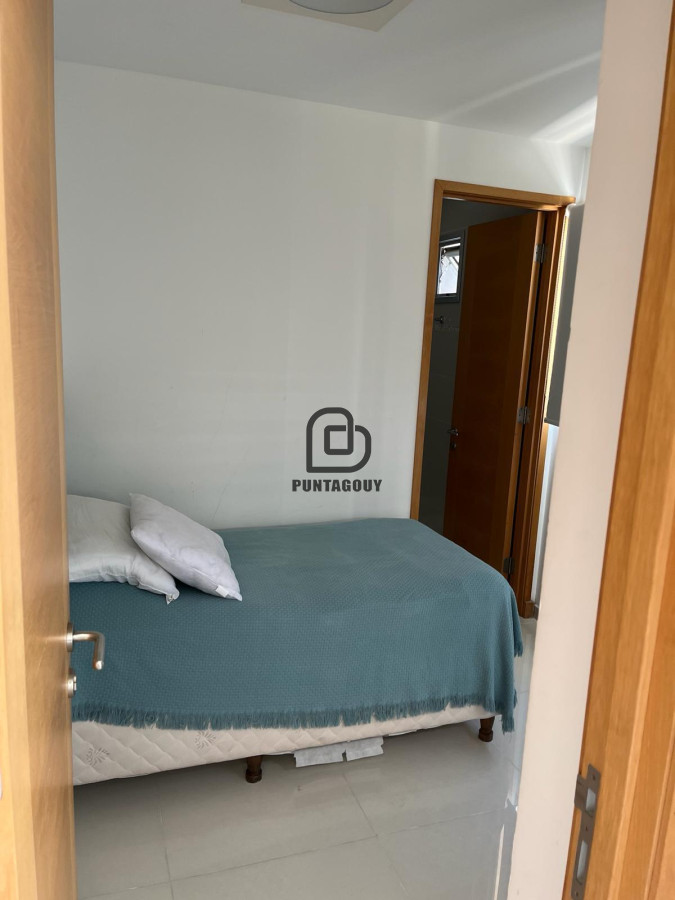 Apartamento ID.1538 - 2 dormitorios, 2 baños mas dependencia de servicio  en alquiler vacacional