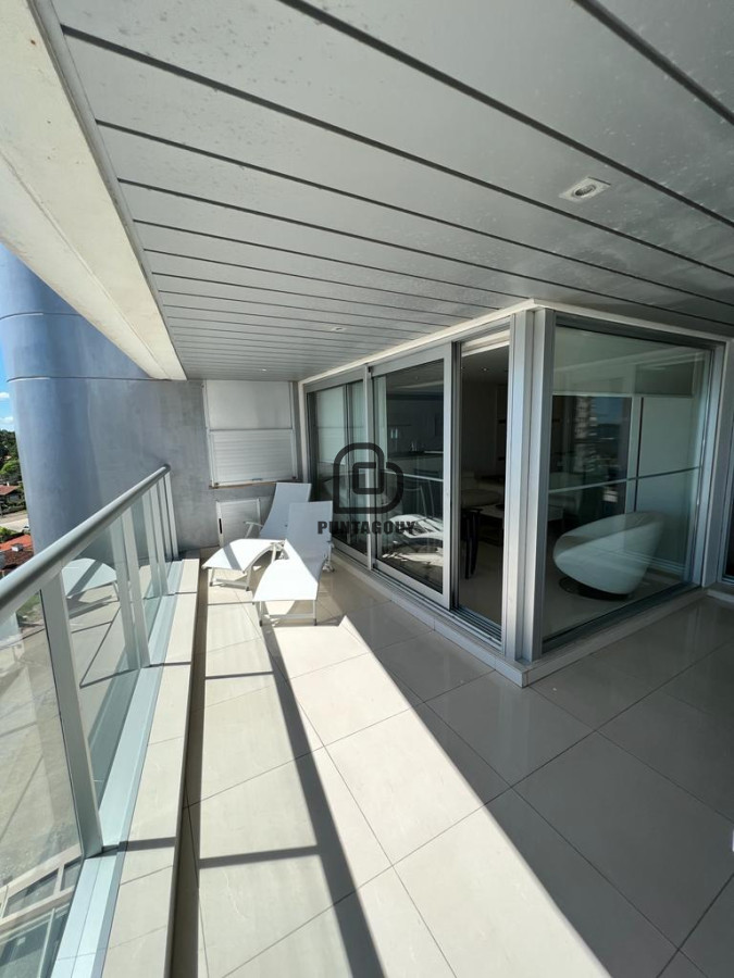 Apartamento ID.1481 - Miami Boulevard 3 dorm 2 baños mas dep de serv en venta 