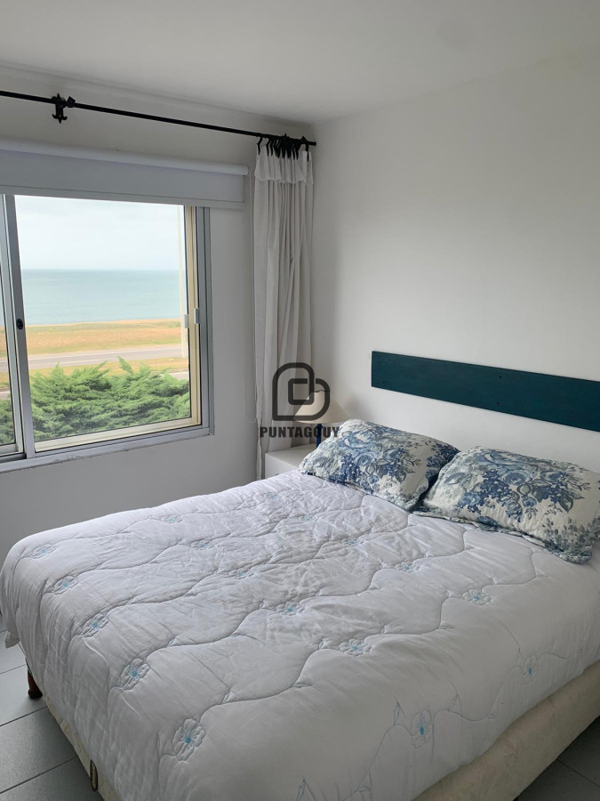 Apartamento ID.1473 - Apartamento de 2 dormitorios,  2 baños y cochera doble 