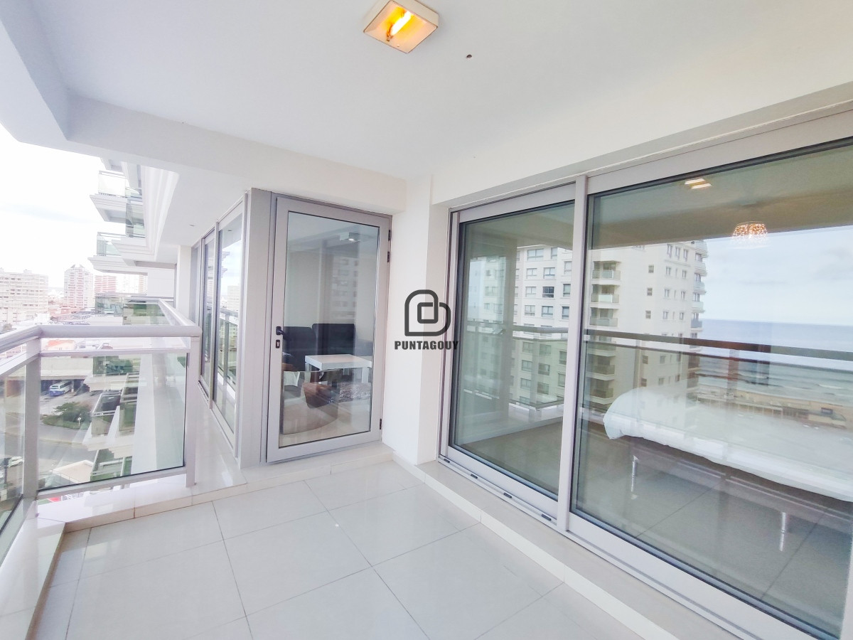 Apartamento ID.1504 - Imperiale 3 dorm 3 baños en venta 