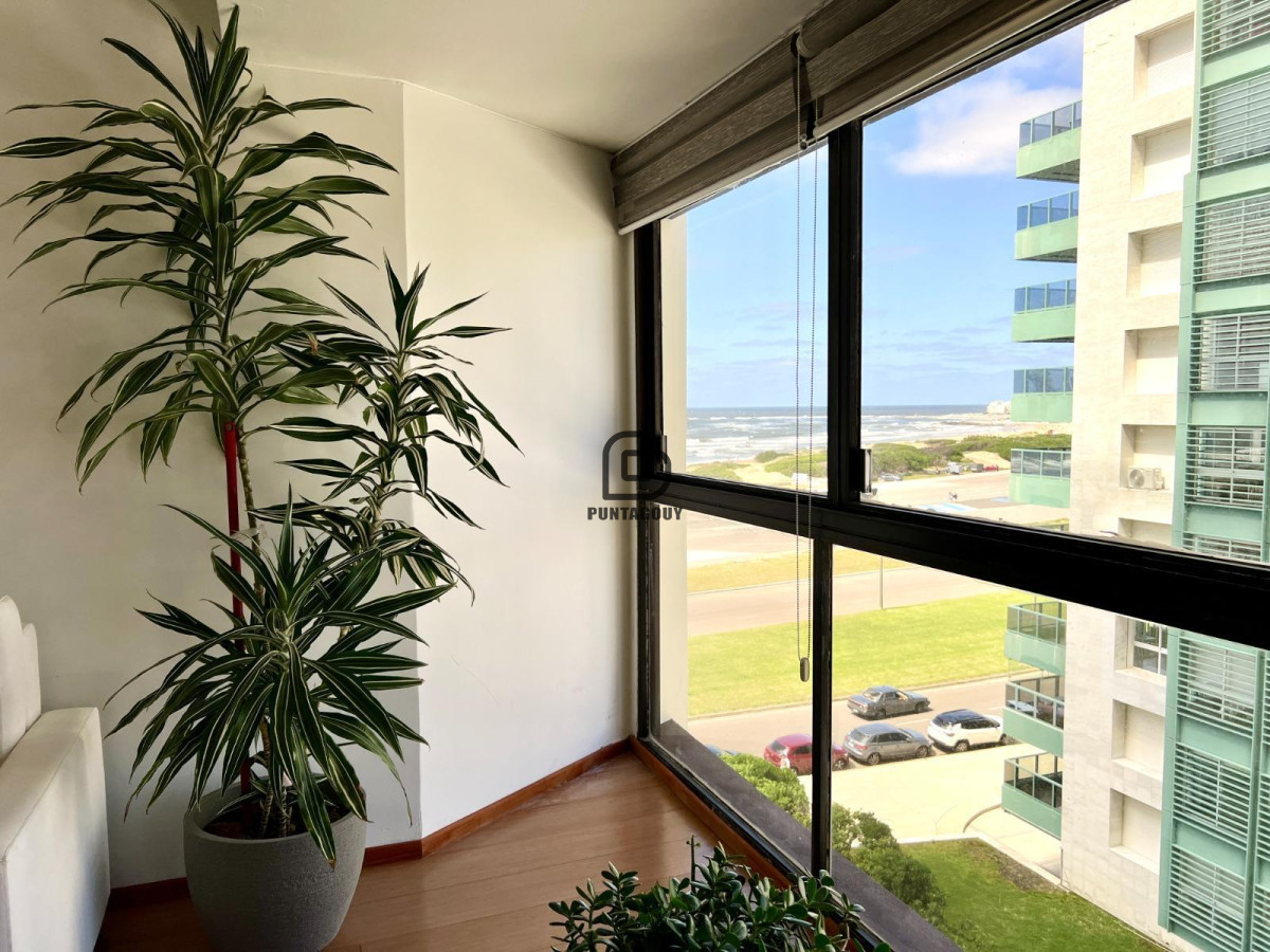 Apartamento ID.1743 - Alquiler y venta frente al mar
