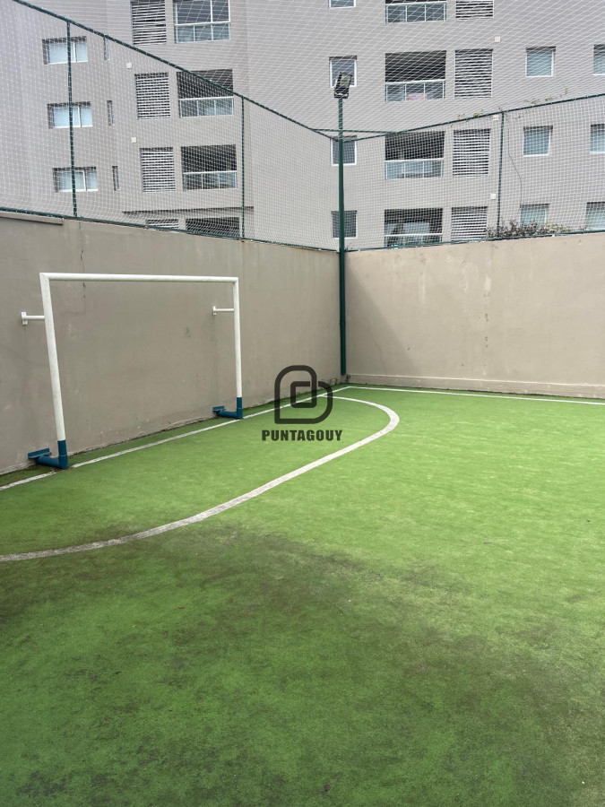 Apartamento ID.1515 - Apartamento en edificio Moon - inversión versátil con potencial de renta en Punta del Este