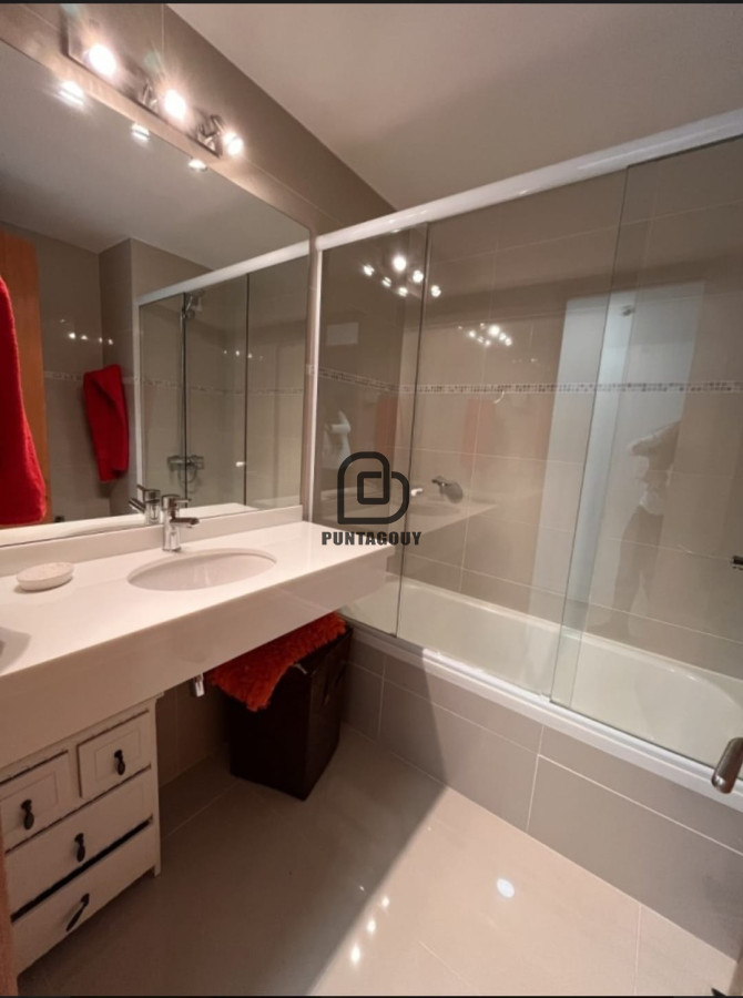 Apartamento ID.1764 - venta de 3 dormitorios en suite con vista al mar