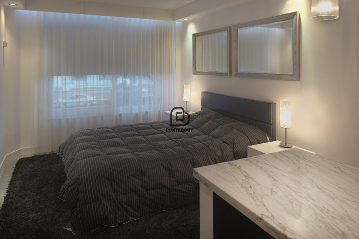 Apartamento ID.571 - Venta 3 dormitorios en Punta este