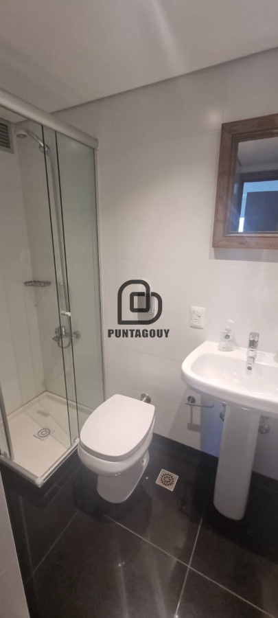 Apartamento ID.1762 - Venta 3 dormitorios y terraza con parrillero propio en Punta del este