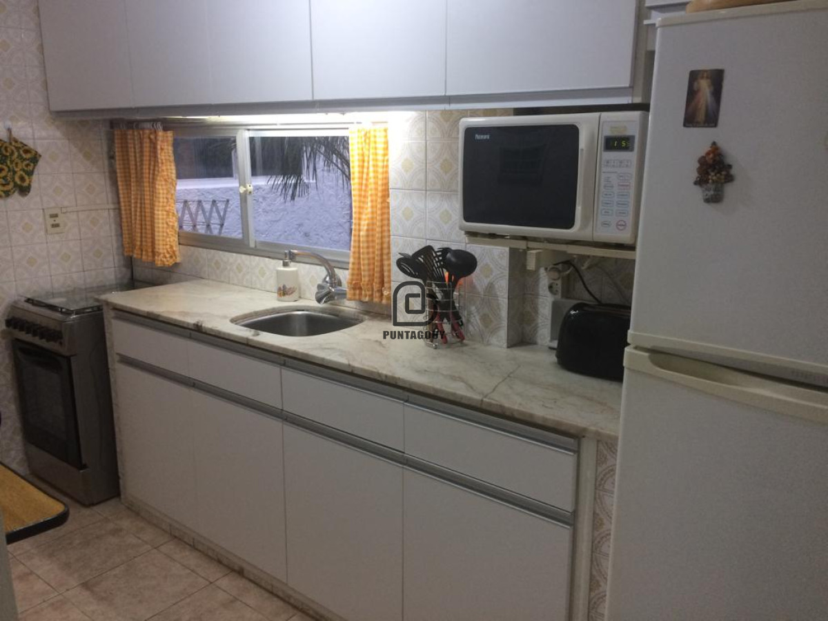 Apartamento ID.1613 - Alquiler de verano, 3 dormitorios , primera linea al mar