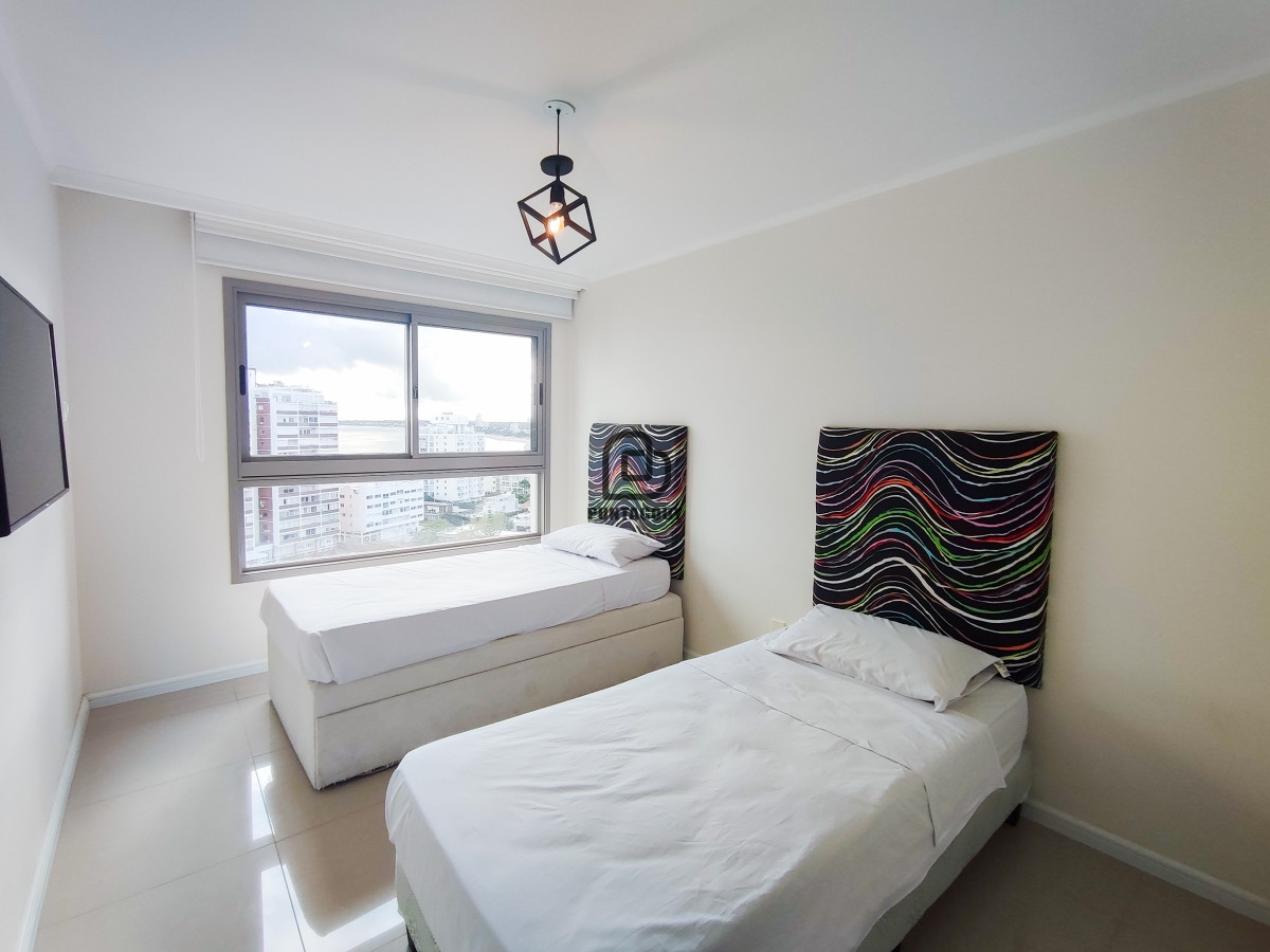 Apartamento ID.1504 - Imperiale 3 dorm 3 baños en venta 